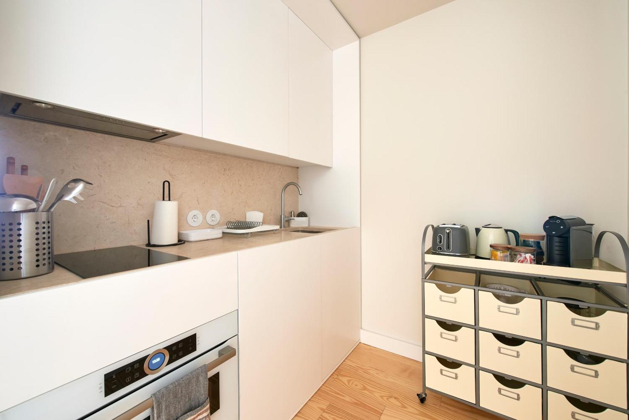 Apartment Bairro Alto - Superb *